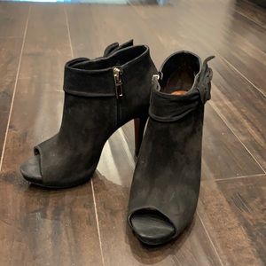Schultz open toe booties